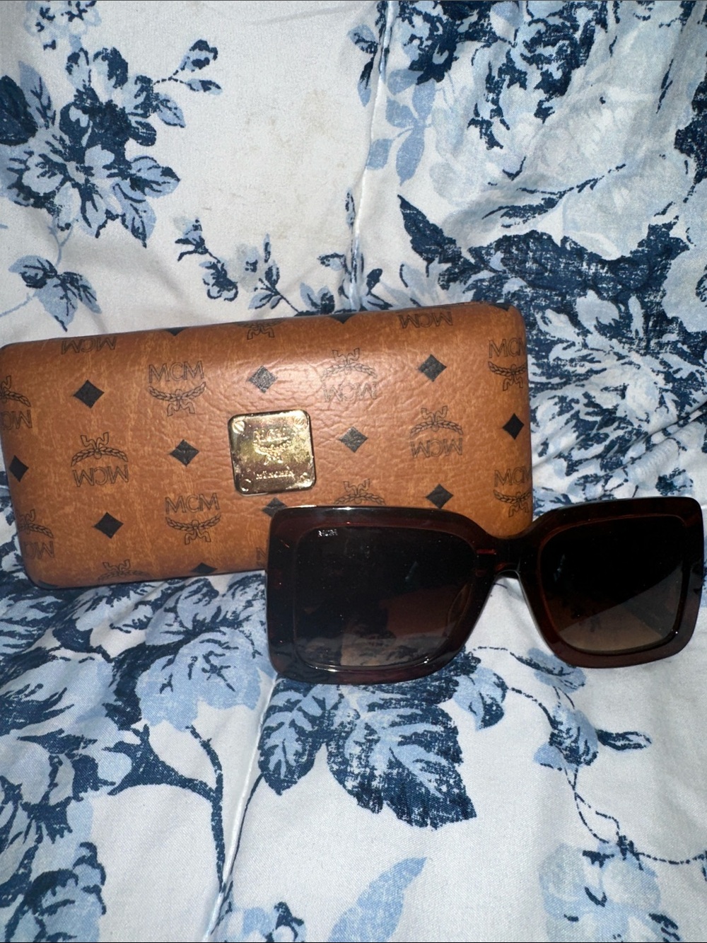 MCM Rectangular Sunglasses - Picture 2 of 4
